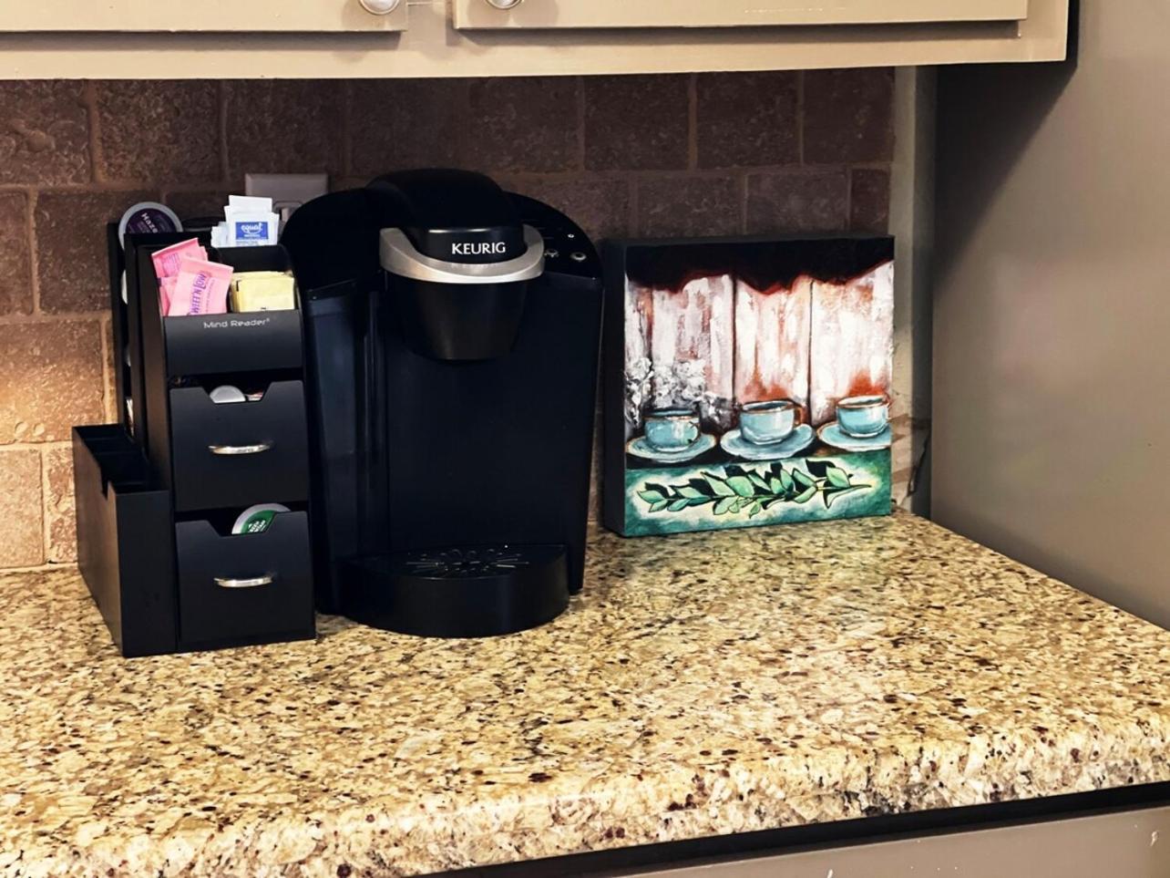 Cool & Comfy Condo! Family Friendly! College Station Bagian luar foto